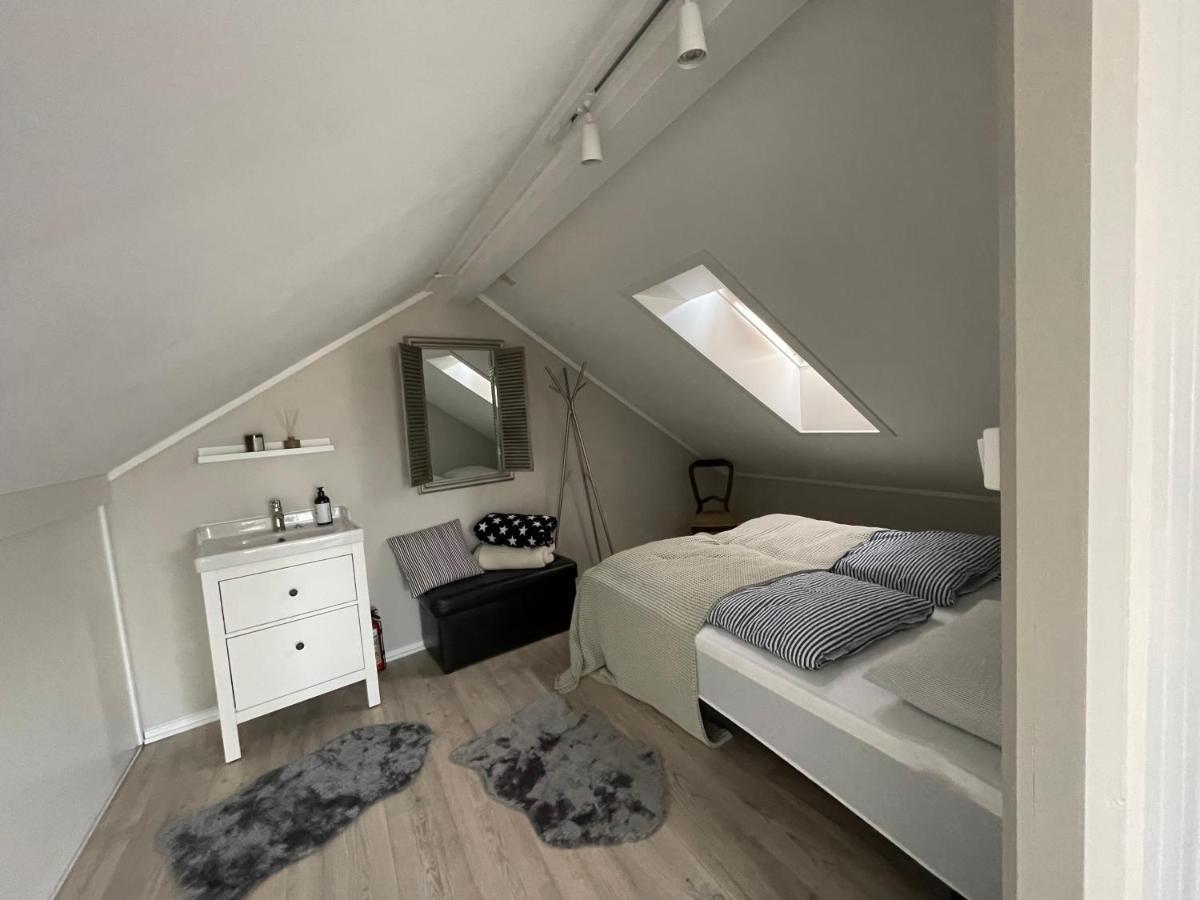 Victoriagården Leilighet Grimstad  Eksteriør bilde